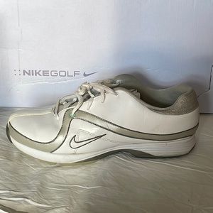 Nike Women’s Lunar Brassie golf shoes, size 9.5 US Women